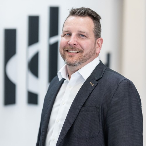 60 - KötterPortrait_58_copy 60 - KötterPortrait_58_copy