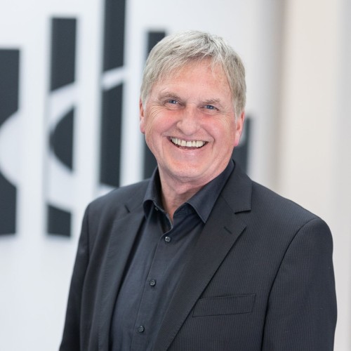 56 - KötterPortrait_54_copy 56 - KötterPortrait_54_copy